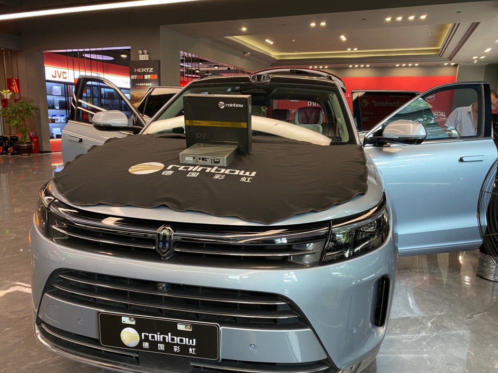 无损轻改提升音质质感｜问界M7新能源音响升级，彩虹多声道DSP优化整车声场细节